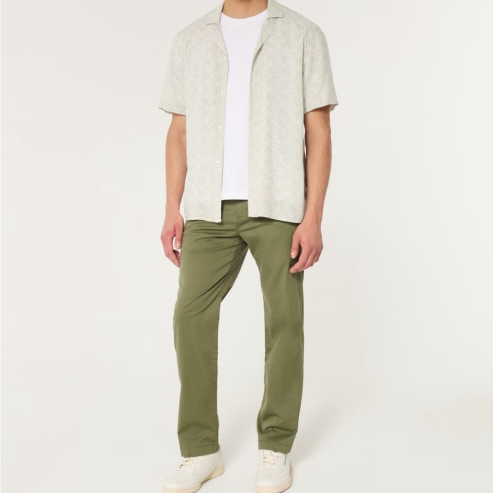 Hollister Men's Olive Green Chinos